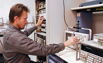 Electronic Repair and Calibration Technician, Axiom Test Equipment - RF Cafe